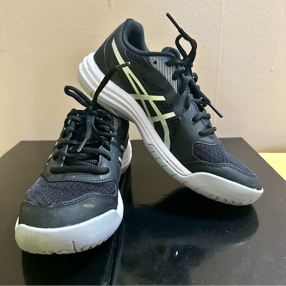 Asics Women’s Upcourt 5 Black Silver Court Shoes Size 7.5 - Picture 4 of 9